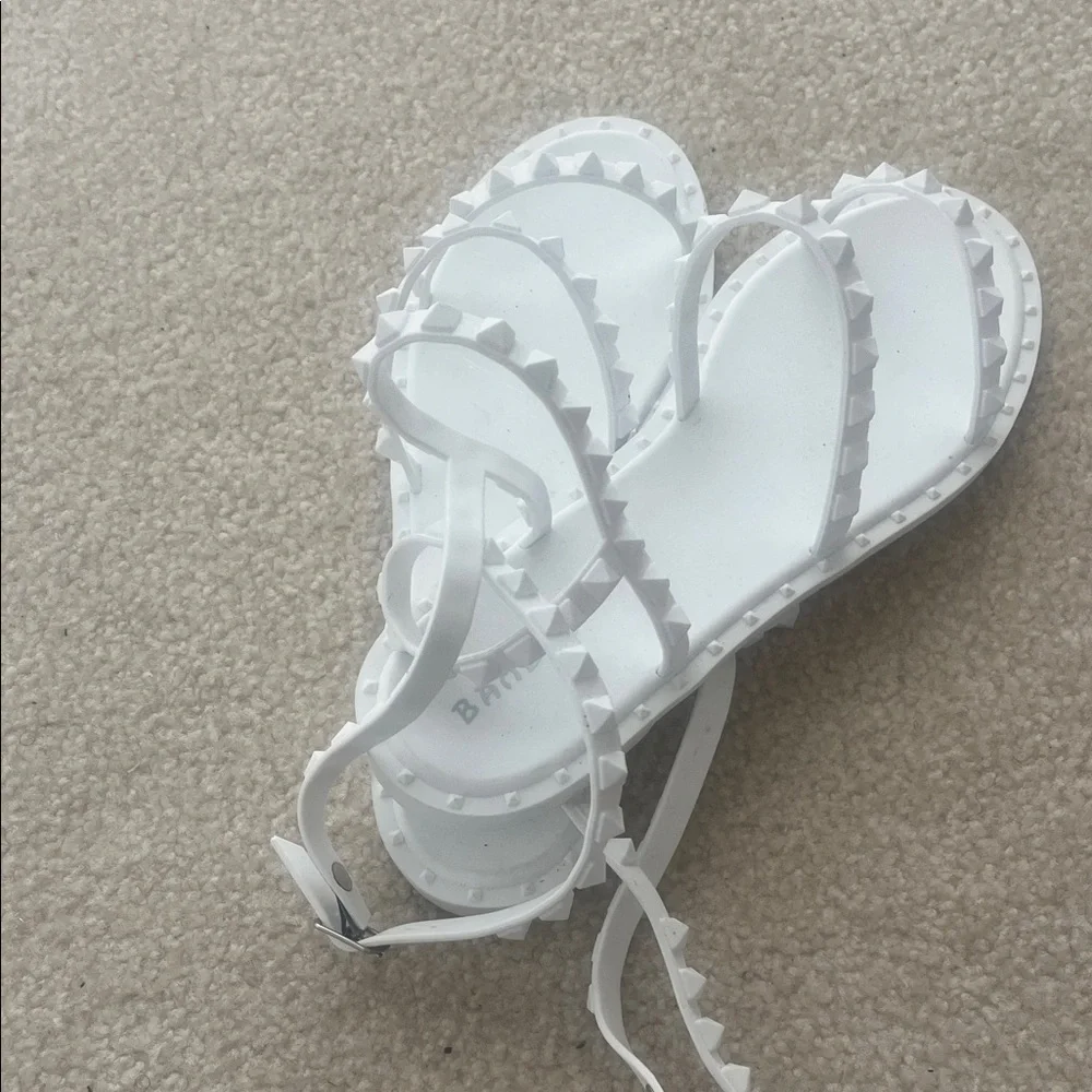 Bamboo White Spiked Sandals - Picture 3 of 3